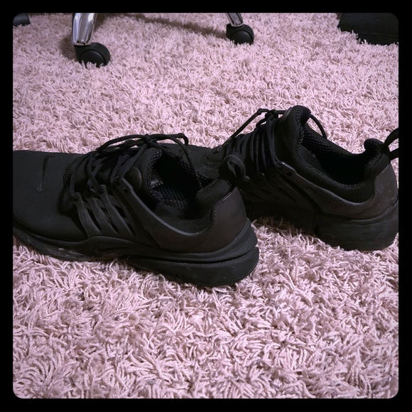 New Pure Black Nike Prestos - Picture 1 of 3